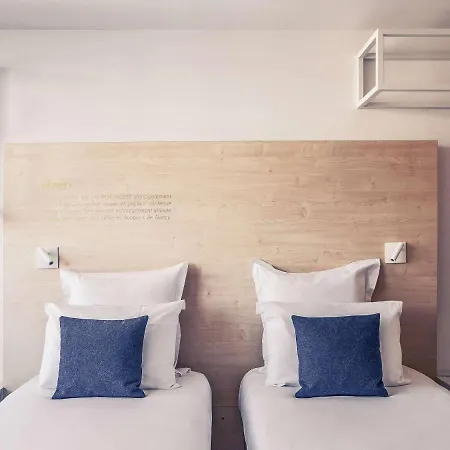 Mercure Centre Gare Hotell 4*