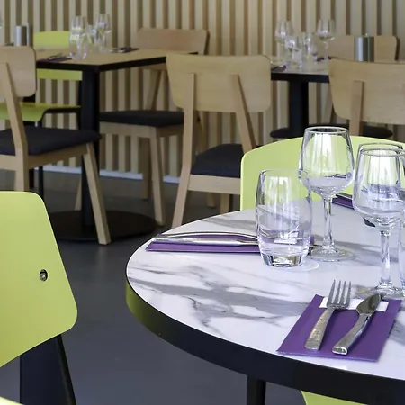 南锡中心火车站美居酒店 南锡