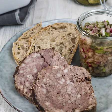 ميركيور سنتر غاري فندق 4*