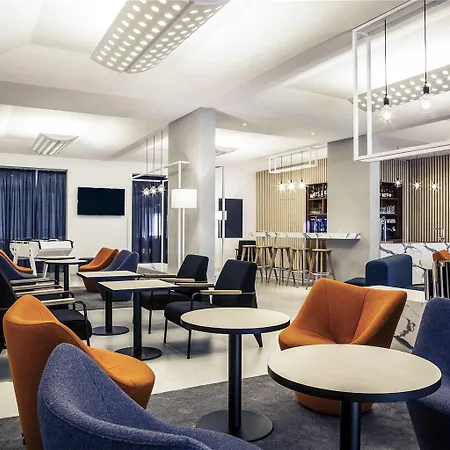 Mercure Centre Gare מלון 4*