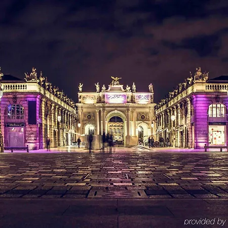 Mercure Centre Gare Hotell 4*