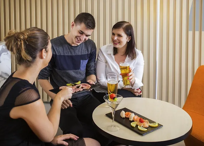 מלון Mercure Centre Gare נאנסי